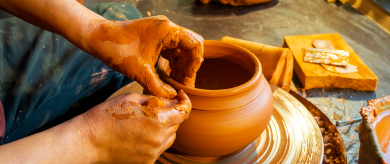 Interior design ideas with art pottery in eclectic style.